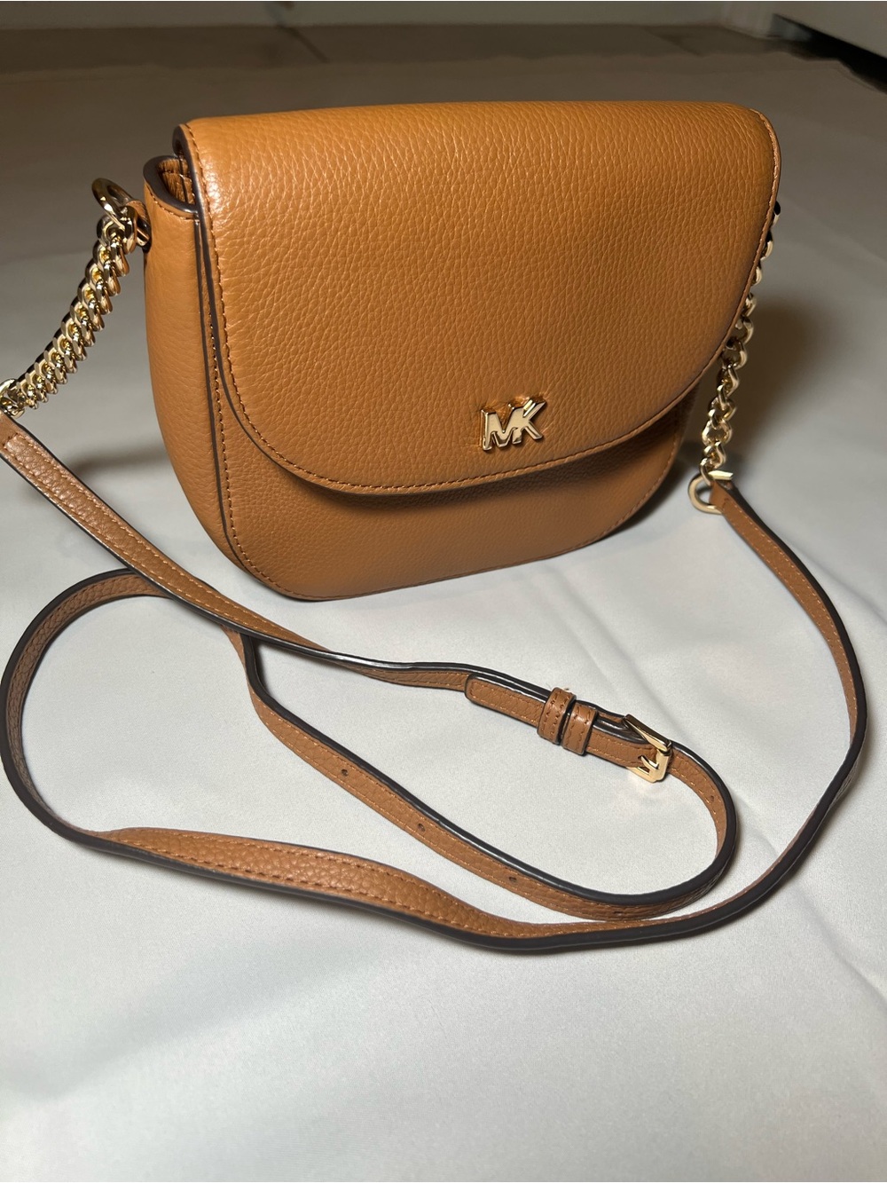 Michael Kors Tan Pebbled Leather Crossbody Bag | Gold Hardware - Picture 8 of 16